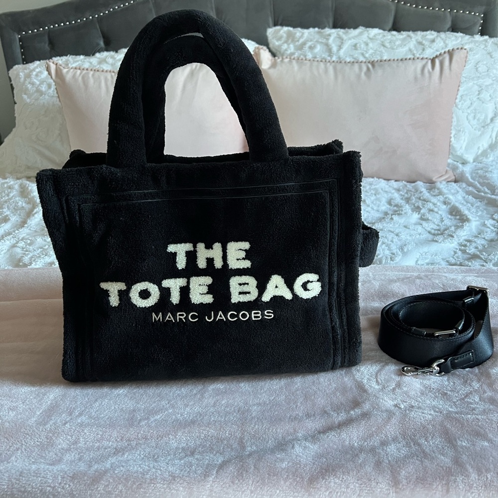 Marc jacobs black terry tote